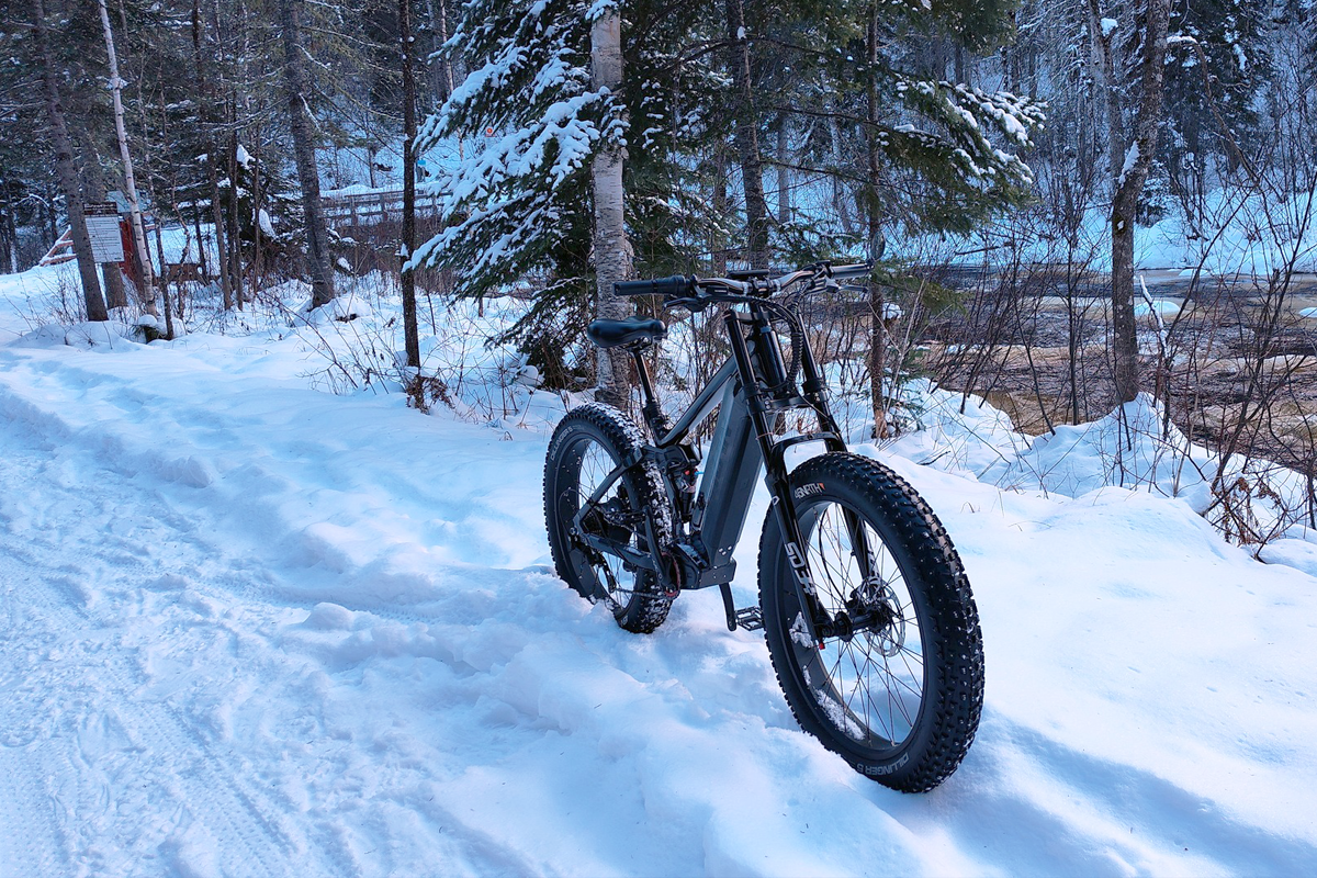The Ultimate Guide to Riding an Electric Bike in the Snow: Safety and Fun Combined